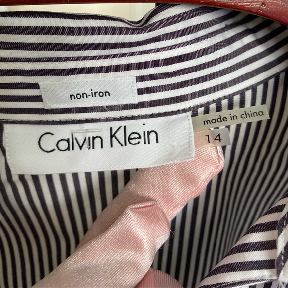 CALVIN KLEIN Women's White and Gray Striped shirt . - Picture 4 of 6